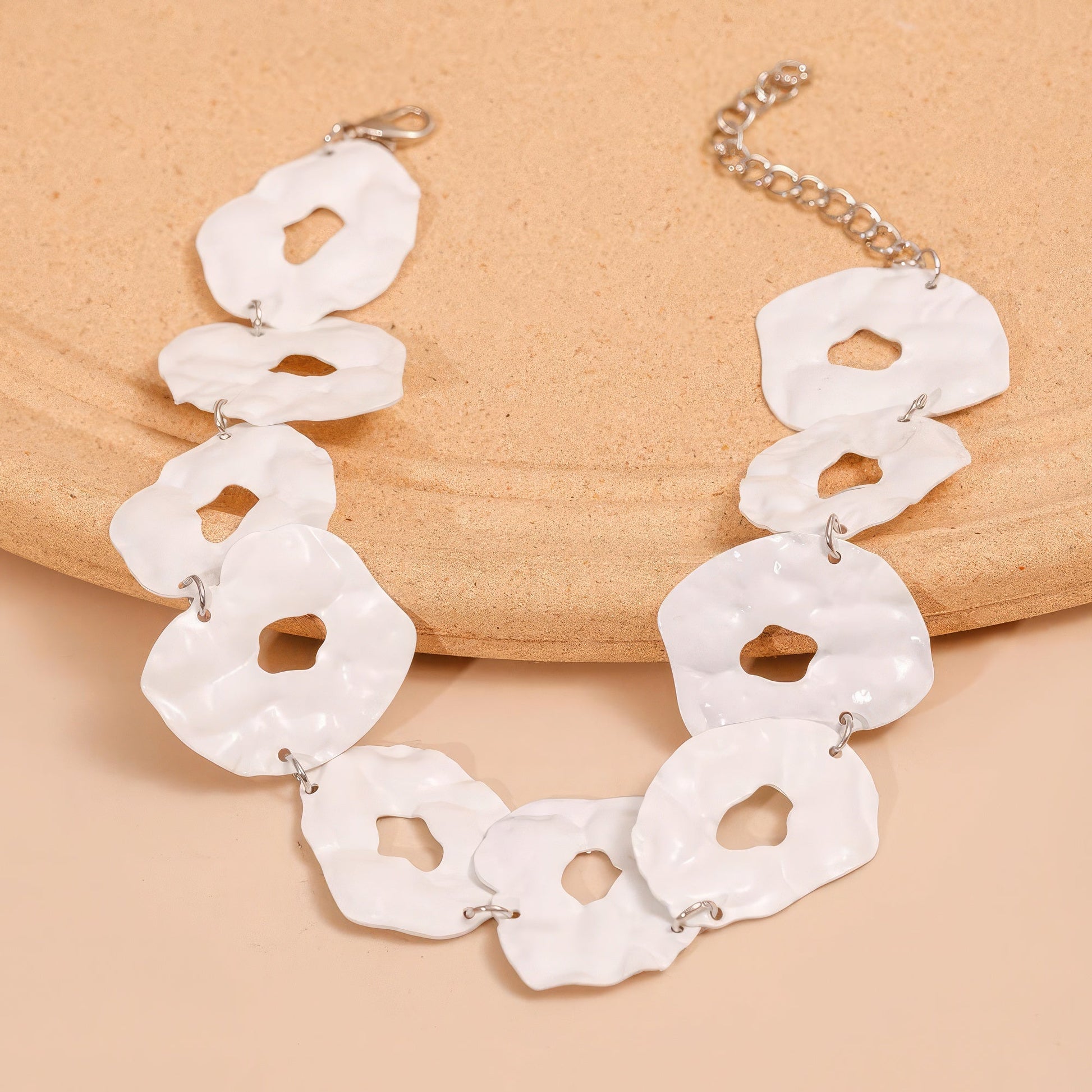 Hammered Color Metal Round Necklace - ZLA